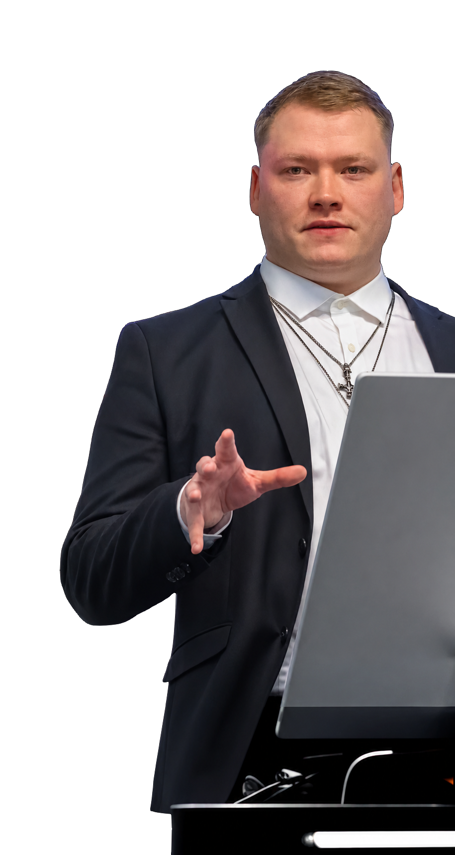 Dr. Benedikt Holm — AI engineer based in Germany